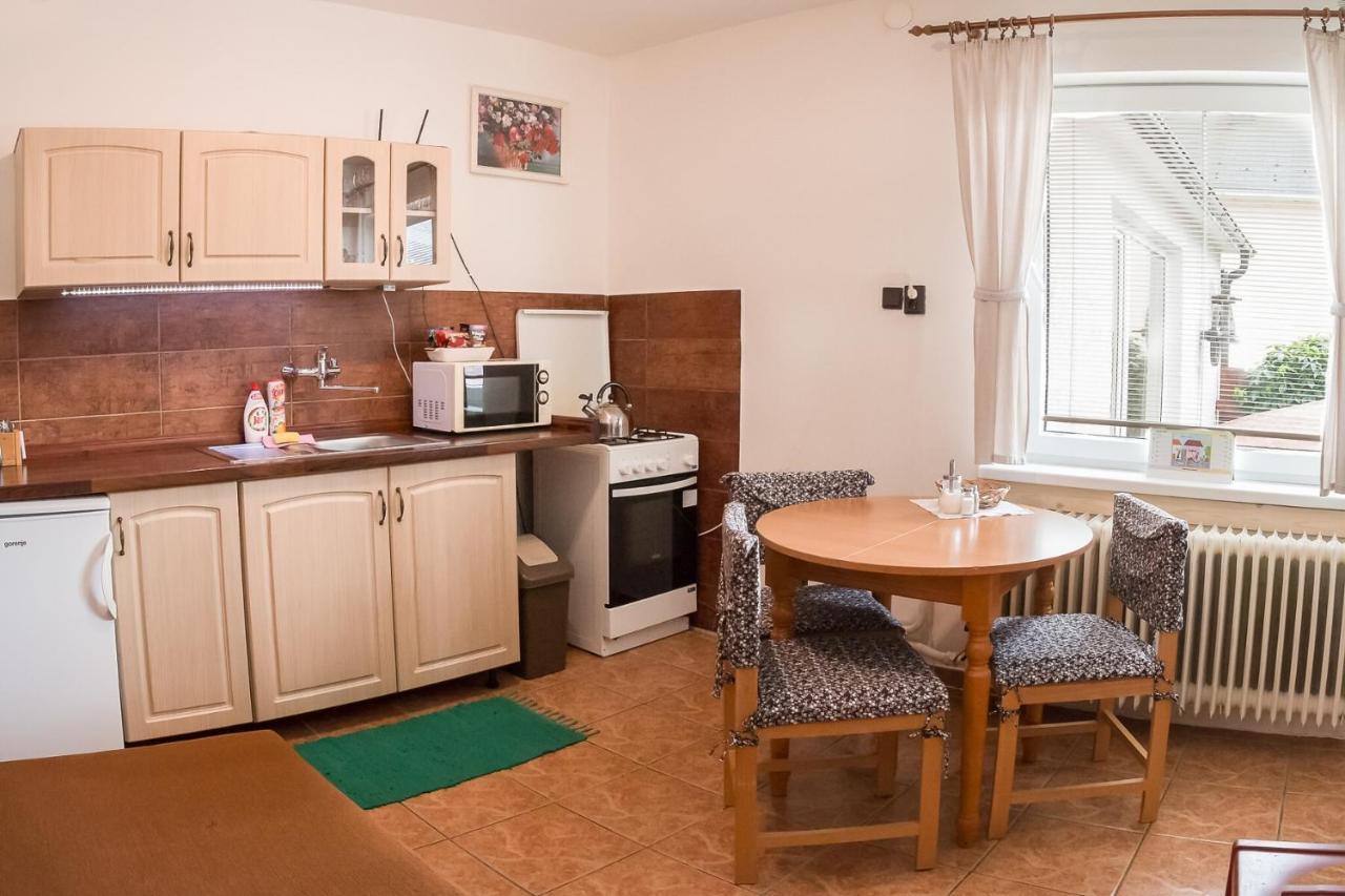 Apartmany Tamir ลิฟตอฟสกีมิคูลาช ภายนอก รูปภาพ